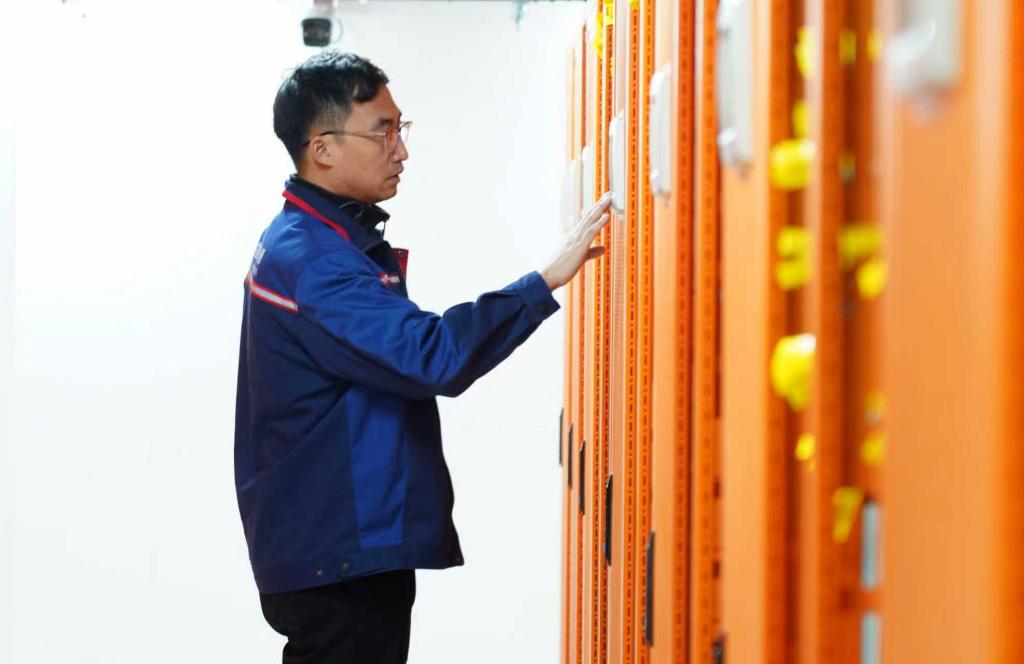 綠色為底、算電協同——青海綠色算力產業發展觀察